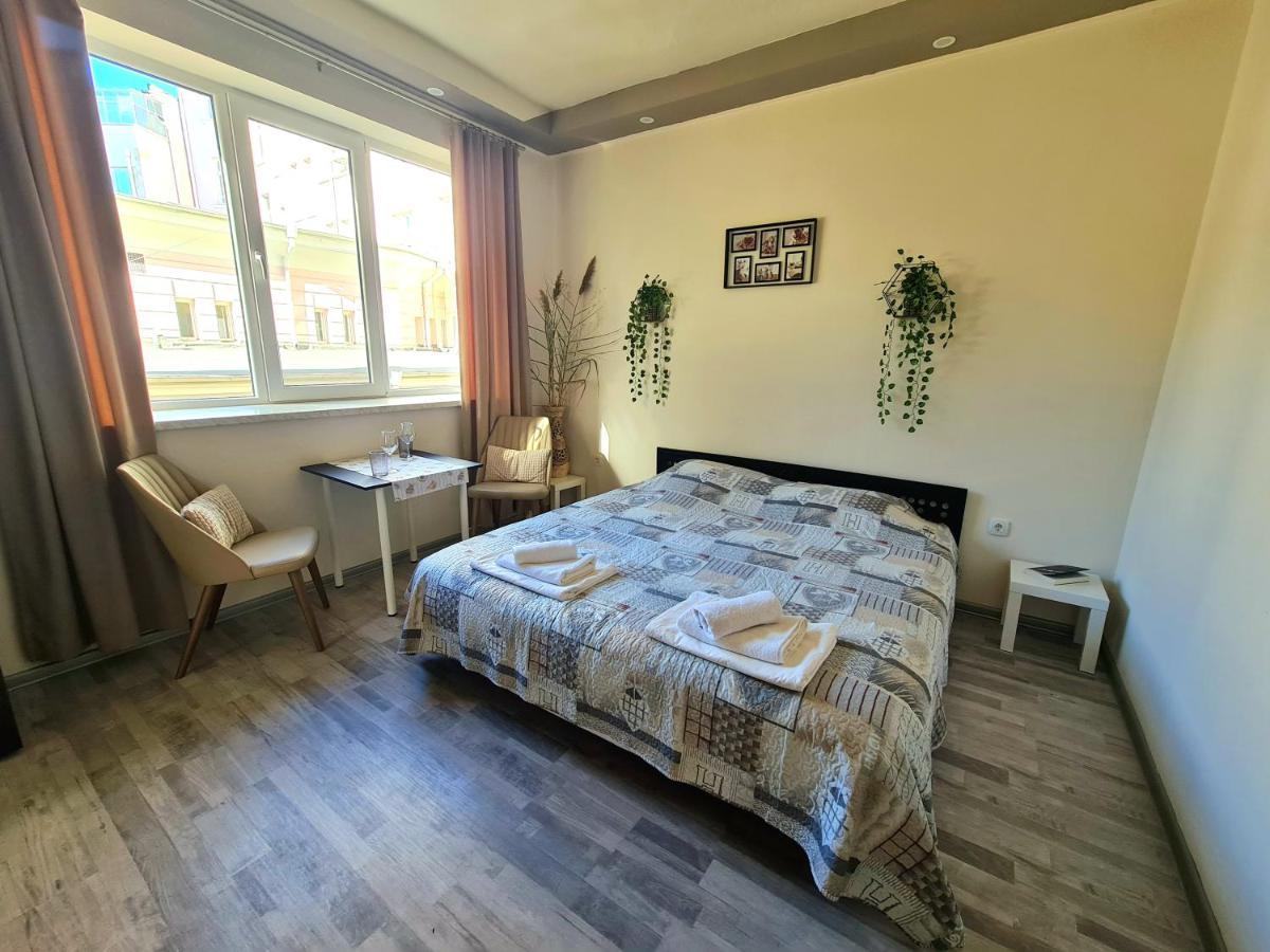 Студио В Центъра На Бургас Burgas Exterior foto